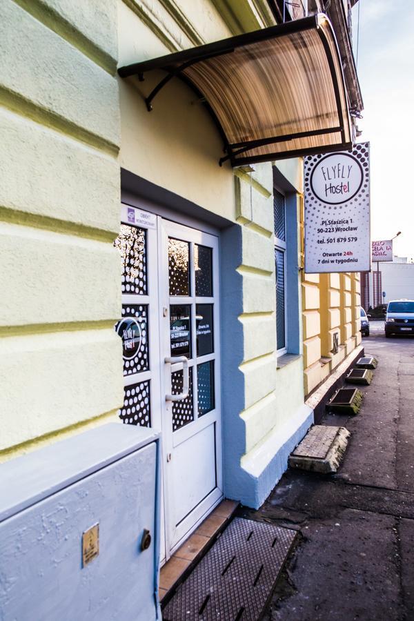 ורוצלב Flyfly Hostel , Darmowy Parking , Rezerwuj Przez Urzadzenia Mobilne -10 Procent מראה חיצוני תמונה