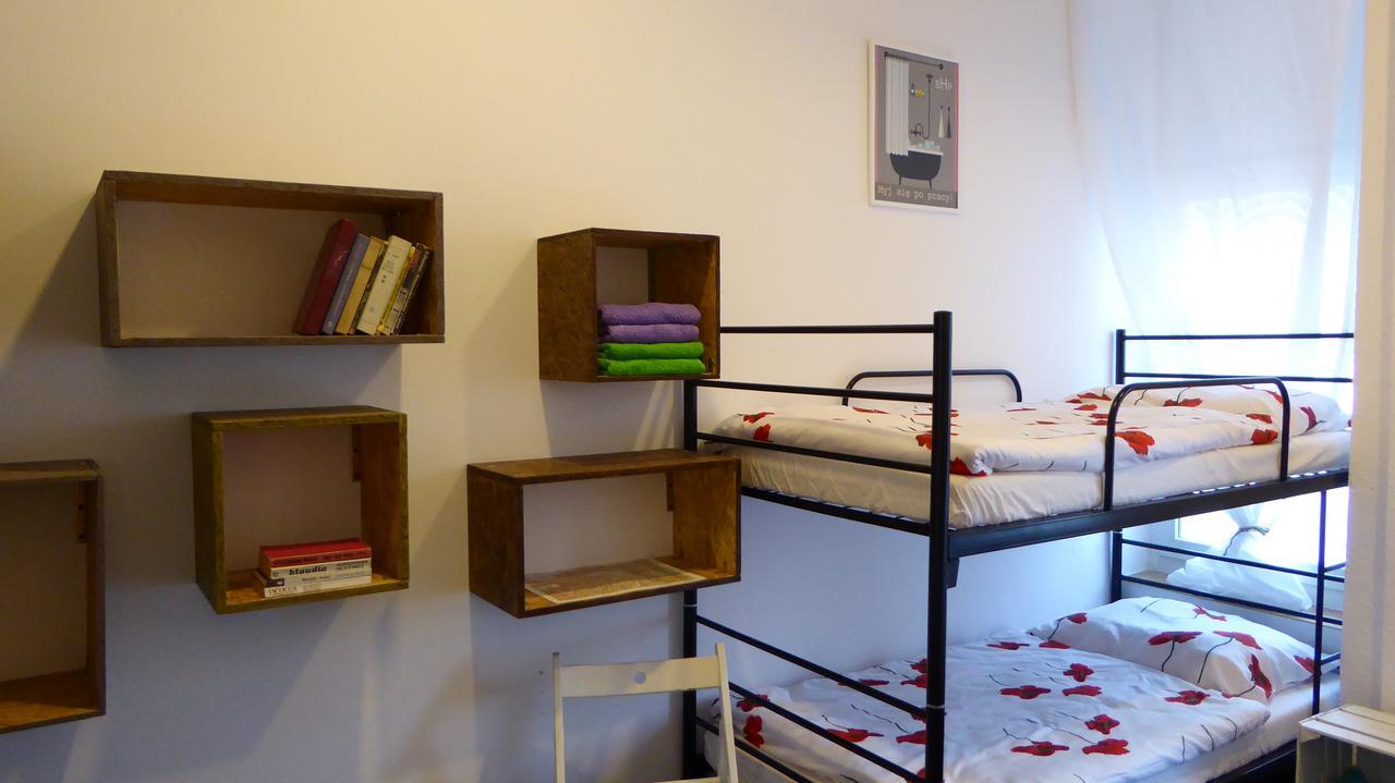 ורוצלב Flyfly Hostel , Darmowy Parking , Rezerwuj Przez Urzadzenia Mobilne -10 Procent מראה חיצוני תמונה